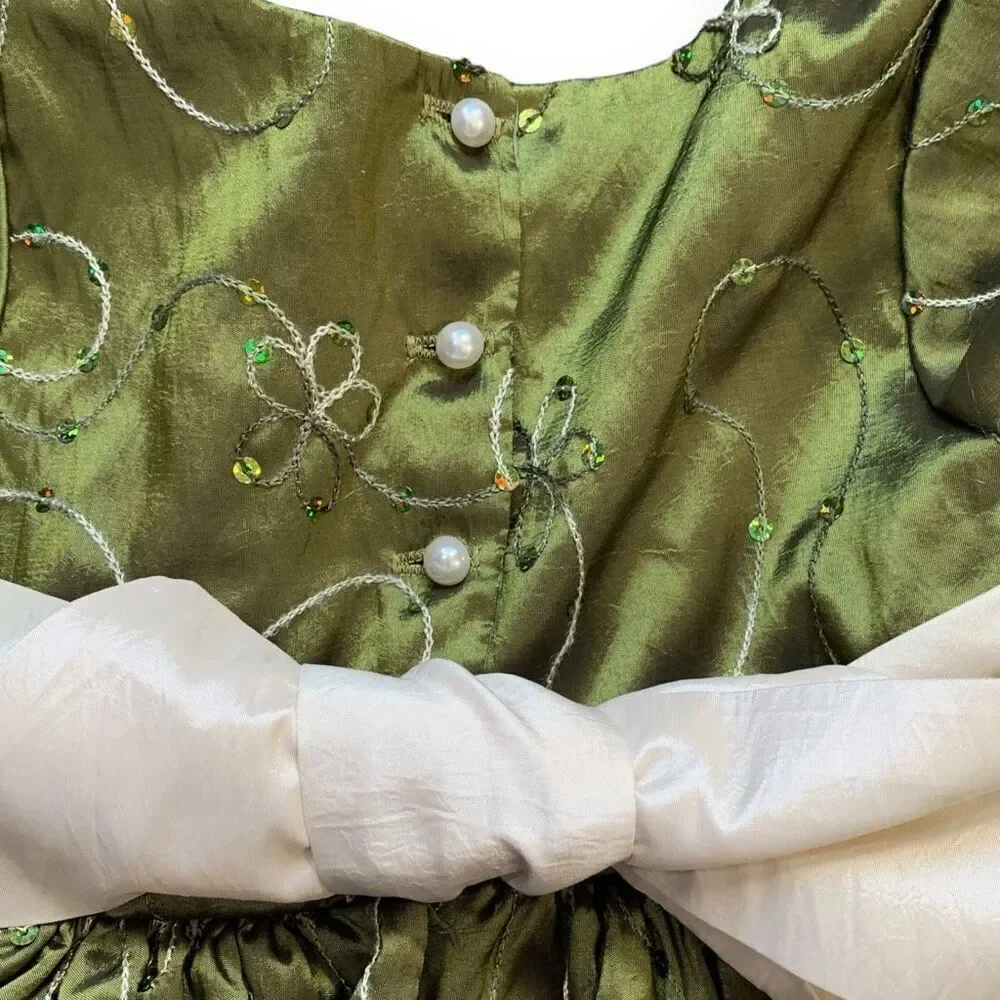 Sweet Pea & Lilli Dress‎ Green Cream Embroidered Floral Design Cream Sash